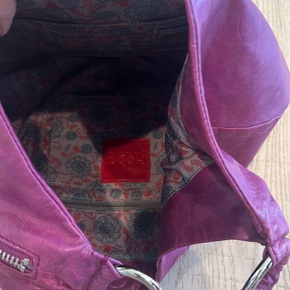 Hobo Bag - Picture 4 of 4